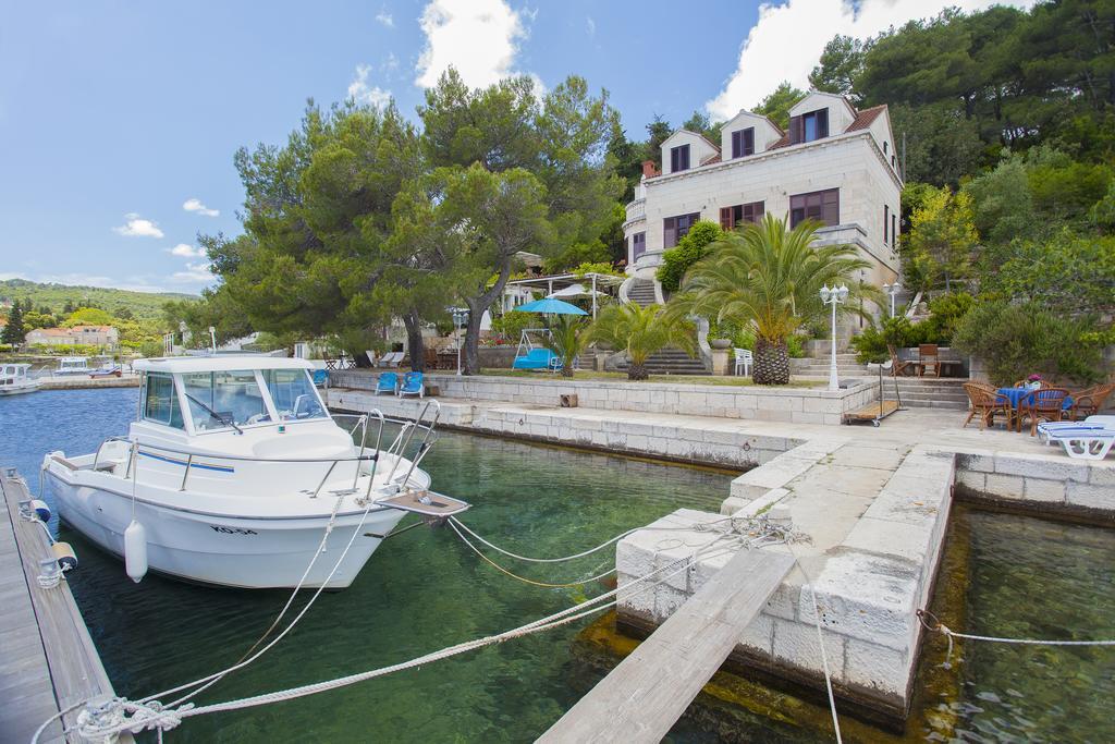 Apartments Matijasevic กอร์จูลา ภายนอก รูปภาพ