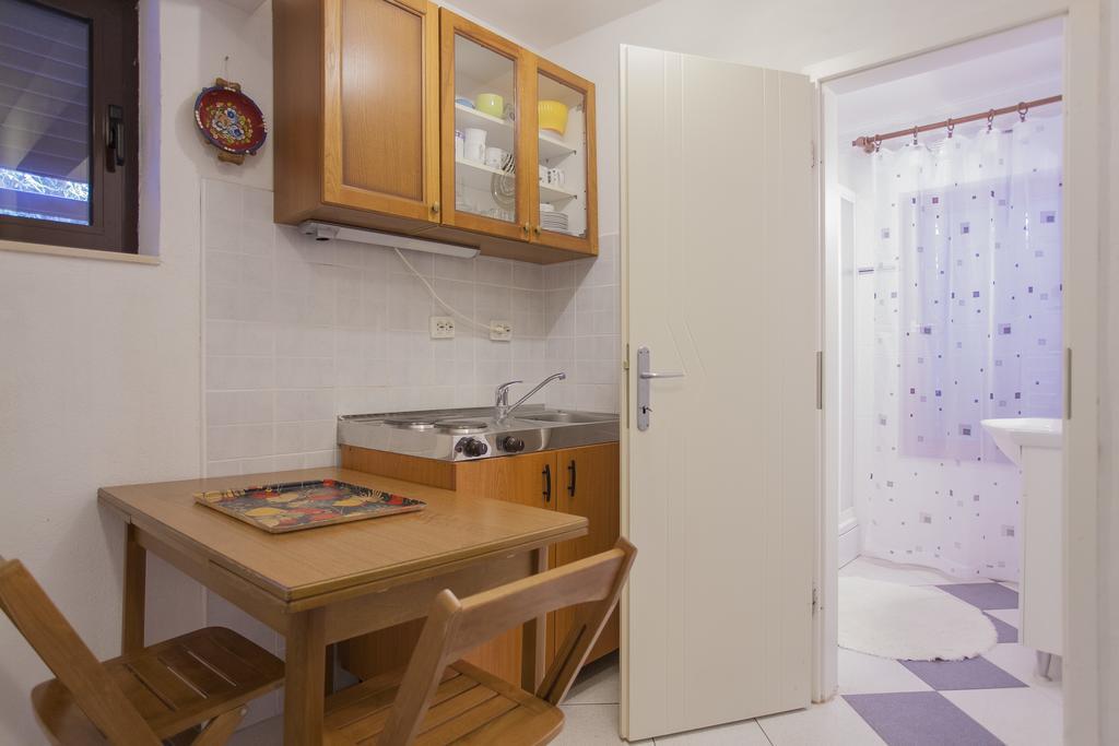 Apartments Matijasevic กอร์จูลา ภายนอก รูปภาพ
