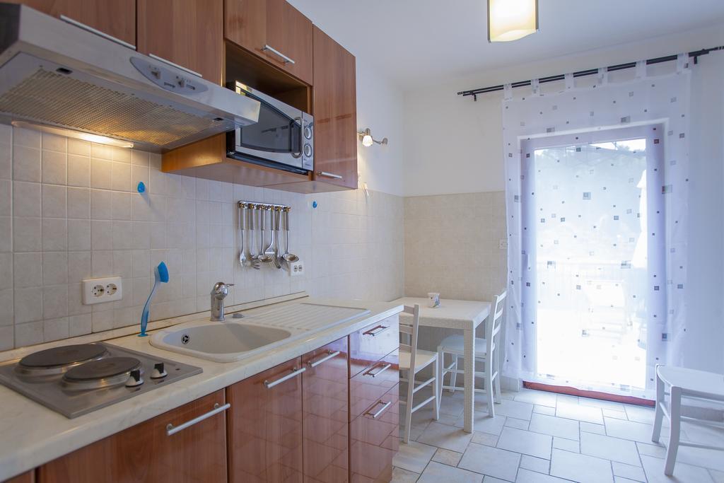 Apartments Matijasevic กอร์จูลา ภายนอก รูปภาพ